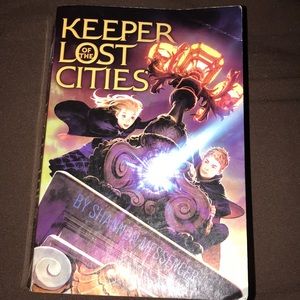 Keeper of the lost cities book